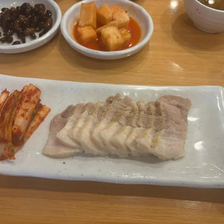 반하는보쌈 코엑스몰점 사진 7