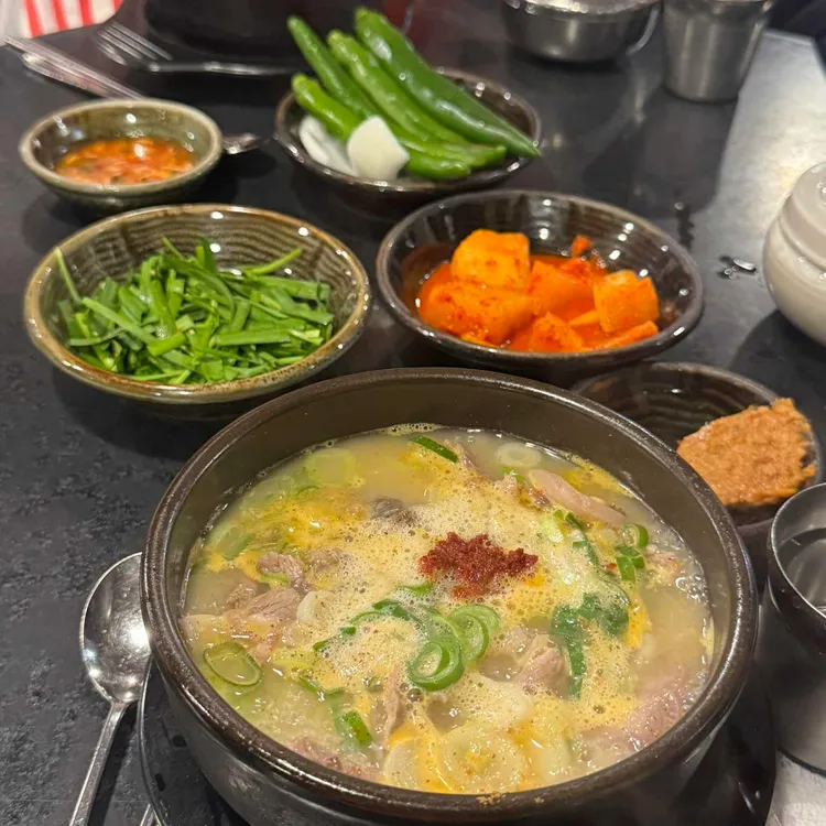선릉감자탕뼈숯불구이 선릉본점 사진 2