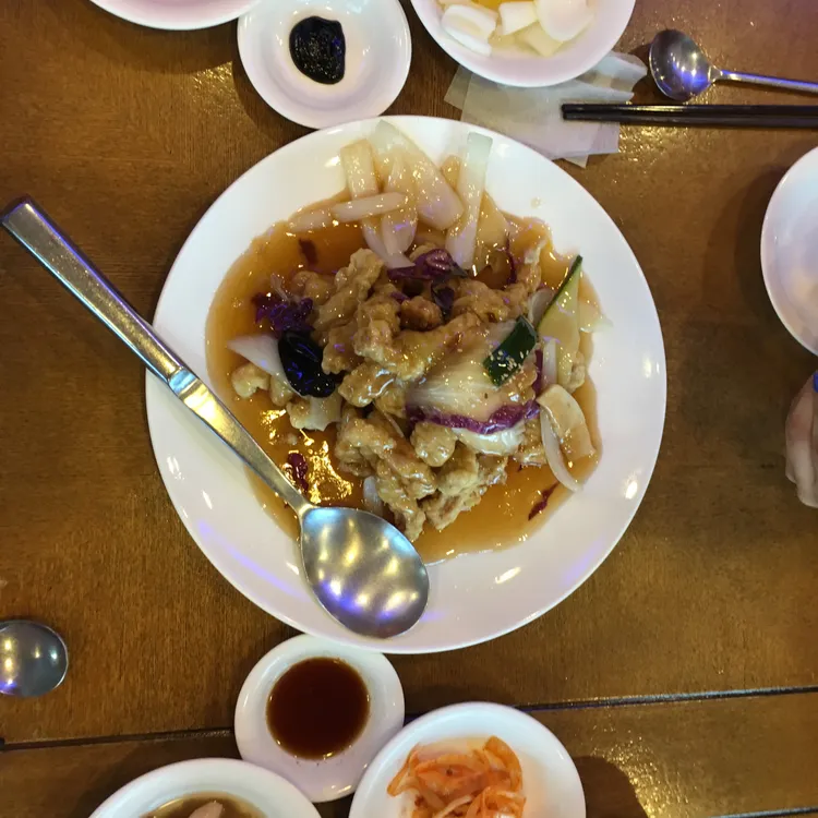 용문각 대표 사진