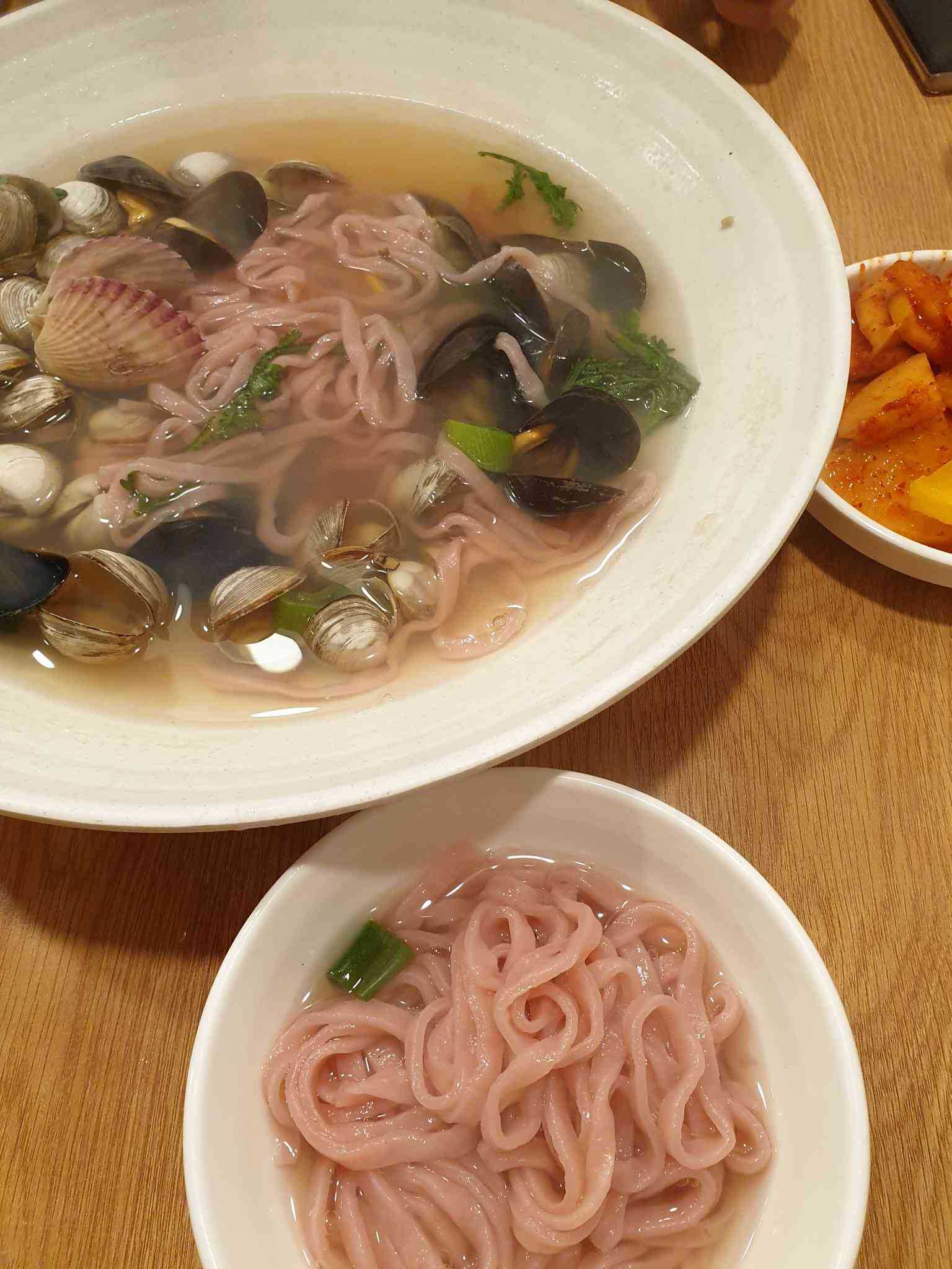 20대 밥집 면요리 해산물 빅데이터 맛집 검색결과 - 다이닝코드