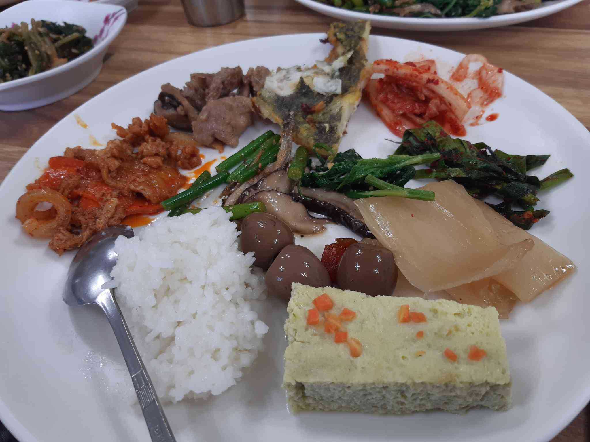 뷔페 한식 여성 밥집 20대 빅데이터 맛집 검색결과 - 다이닝코드