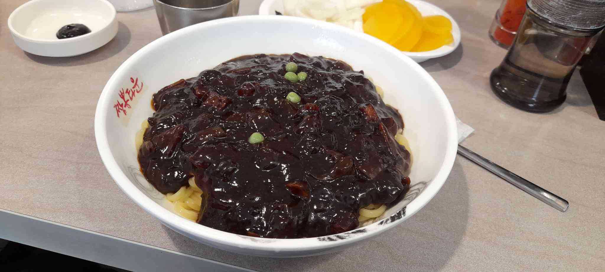 30대 면요리 중식 24시영업 빅데이터 맛집 검색결과 - 다이닝코드