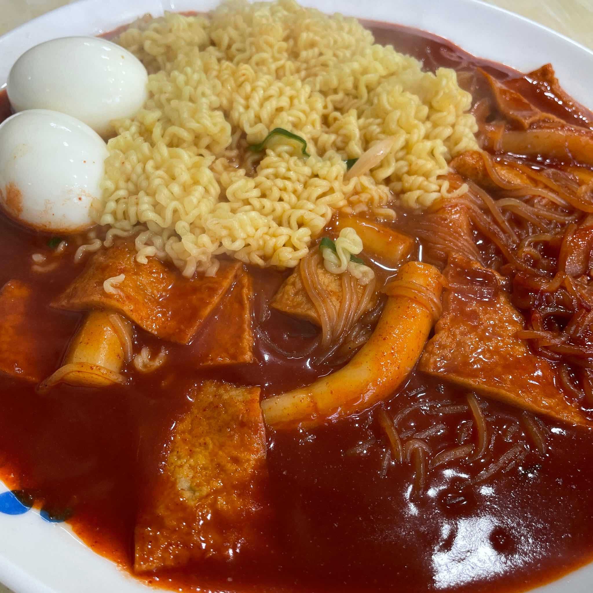 40대 분식 양식 점심식사 빅데이터 맛집 검색결과 - 다이닝코드
