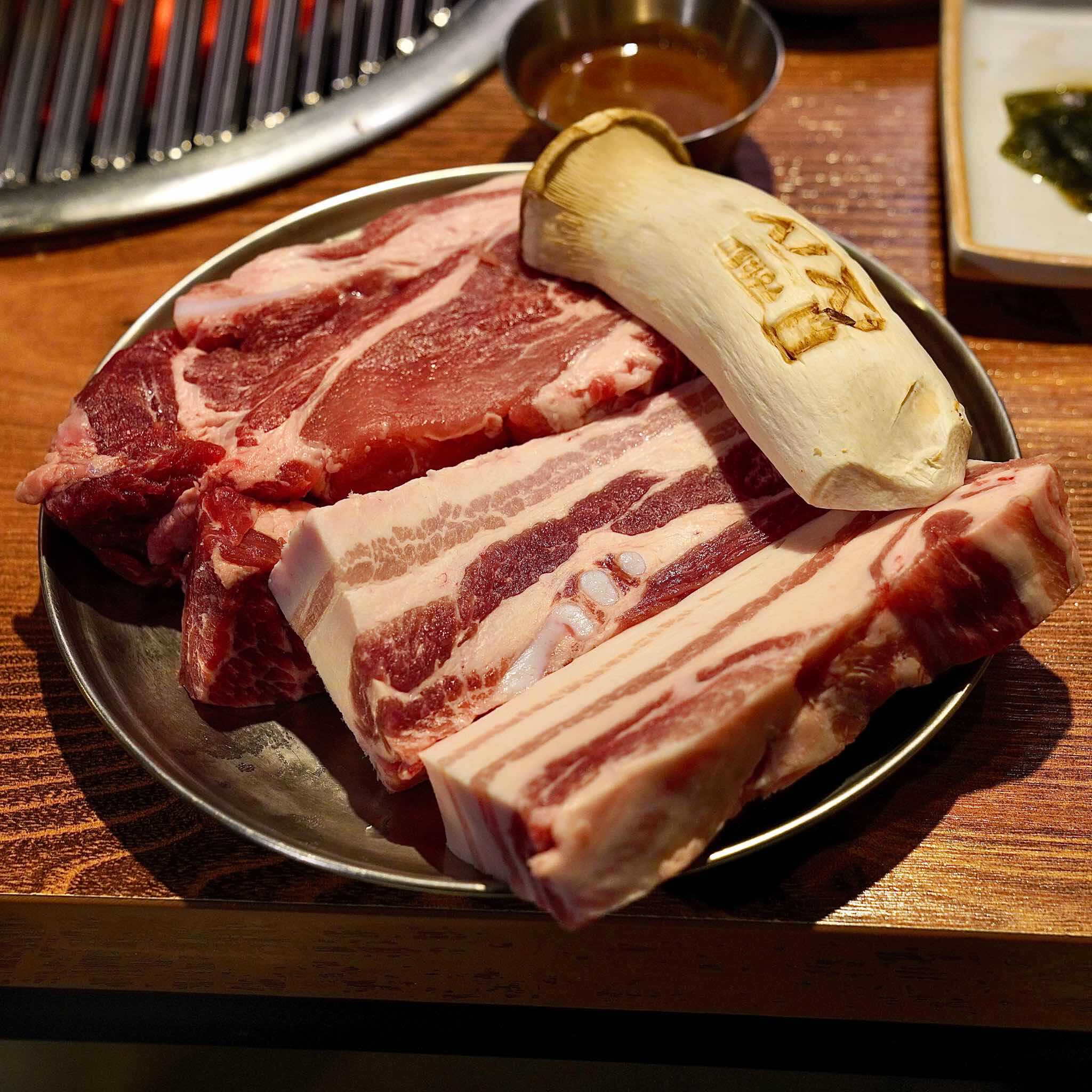 고깃집 20대 24시영업 빅데이터 맛집 검색결과 - 다이닝코드
