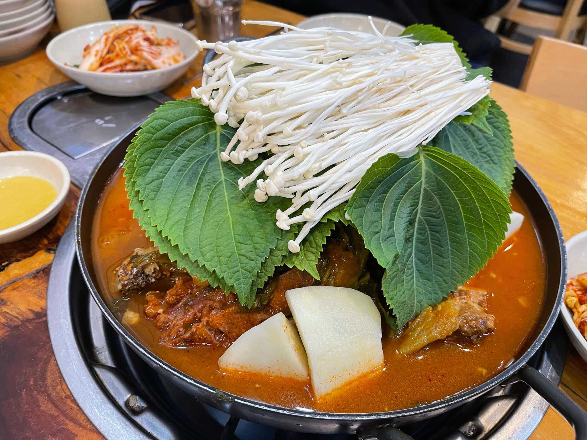 50대 밥집 해산물 24시영업 빅데이터 맛집 검색결과 - 다이닝코드